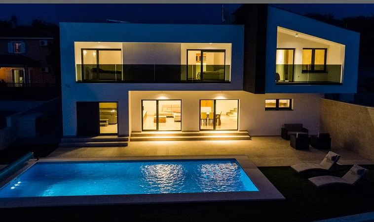 Luxury villa with sea view and pool Malinska