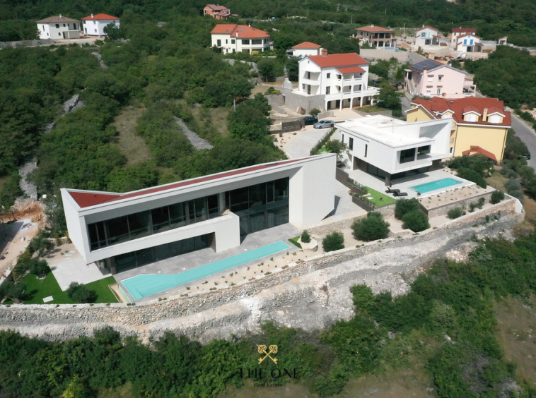 Luxury villa with pool and panoramic view on island Krk