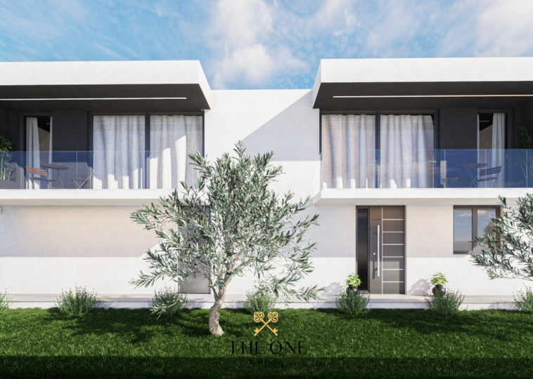 Luxury newly built villa in Istria offers 4 bedrooms, 5 bathrooms, swimming pool, Jacuzzi, outdoor parking space.