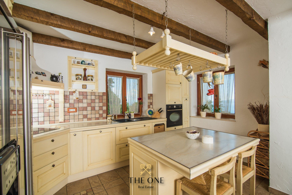 Villa-in-Opatija-for-sale (30) Villa with a pool offers 4 bedrooms, 3 bathrooms, toilet, gym, sauna, private parking space.