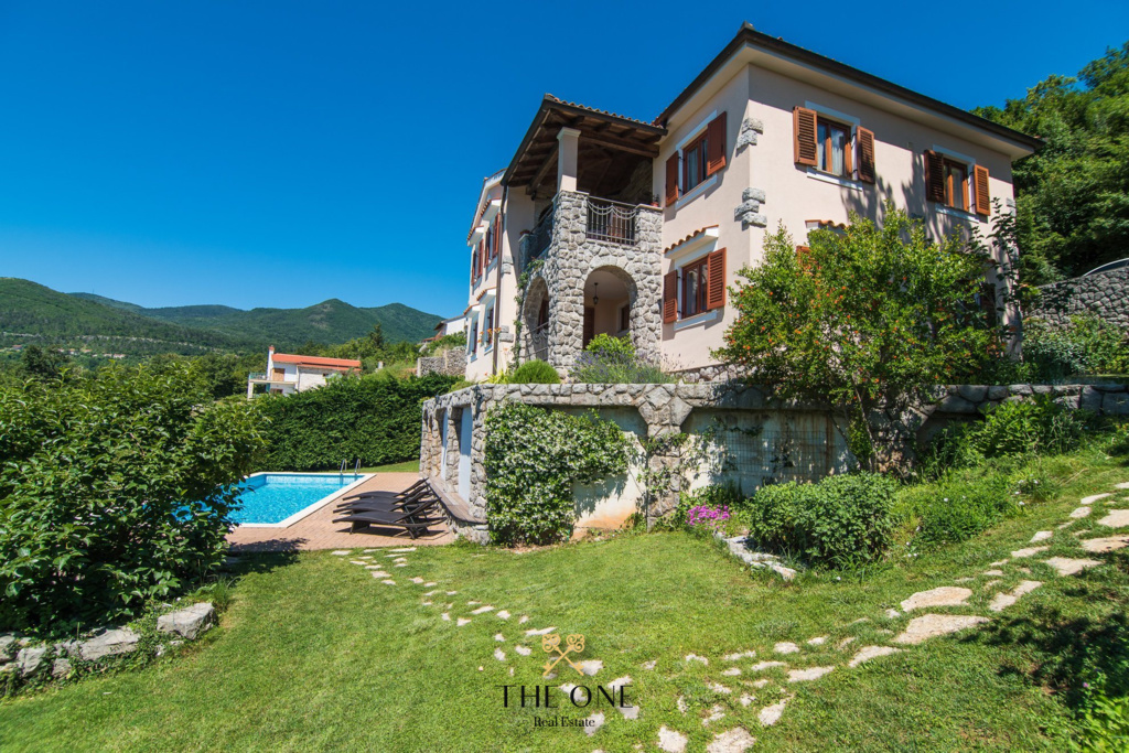 Villa-in-Opatija-for-sale (66) Villa with a pool offers 4 bedrooms, 3 bathrooms, toilet, gym, sauna, private parking space.