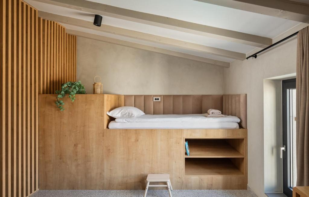 19 MODERN HOUSE VILLA ISTRIA